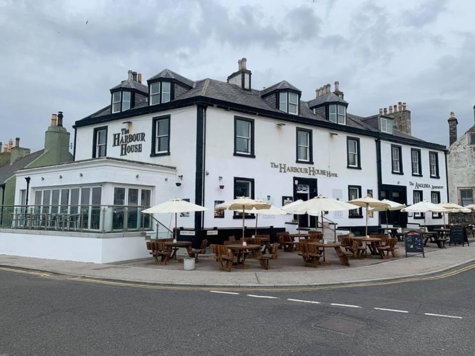 The Harbour House Sea Front Hotel Портпатрик Екстериор снимка