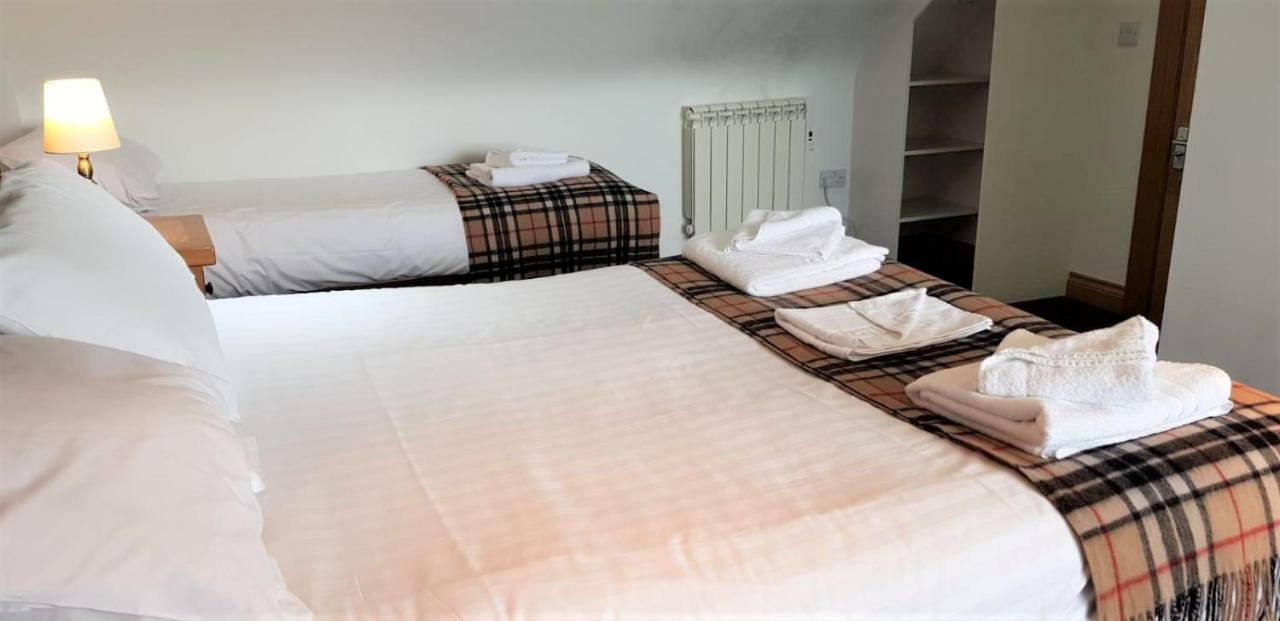 The Harbour House Sea Front Hotel Портпатрик Екстериор снимка