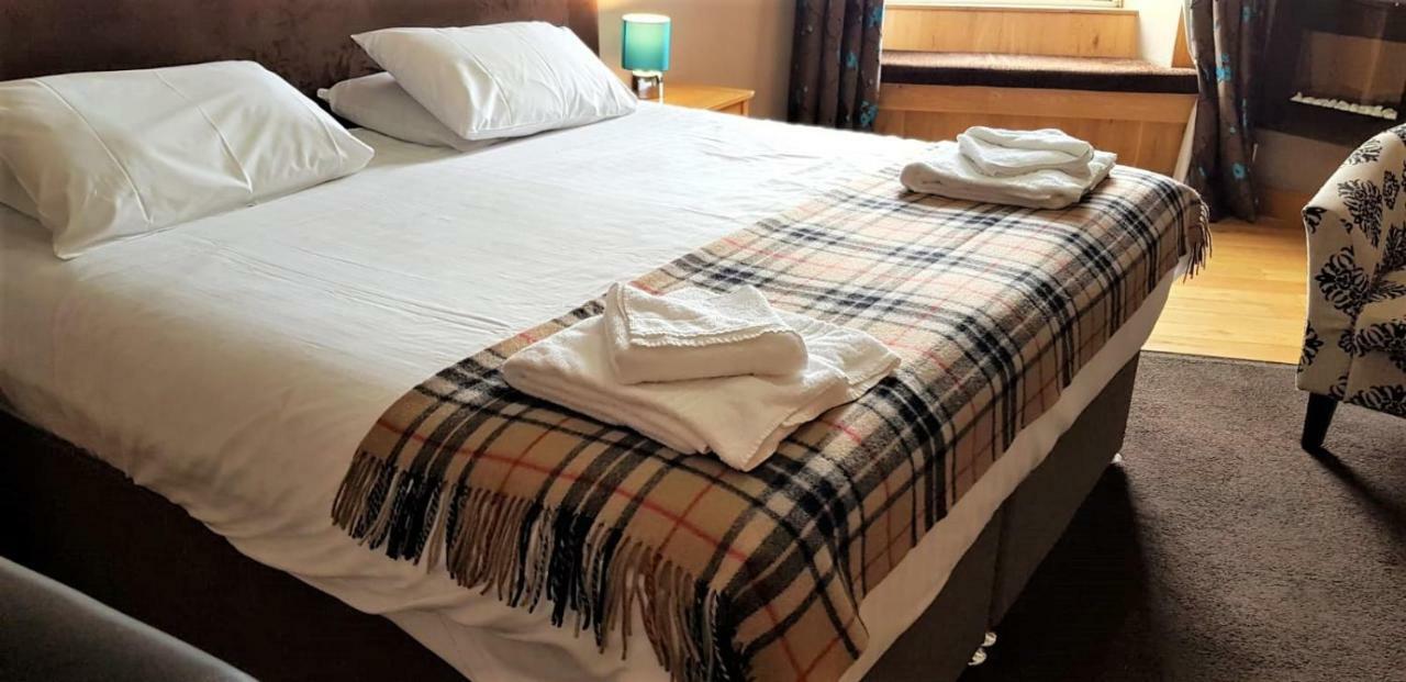 The Harbour House Sea Front Hotel Портпатрик Екстериор снимка