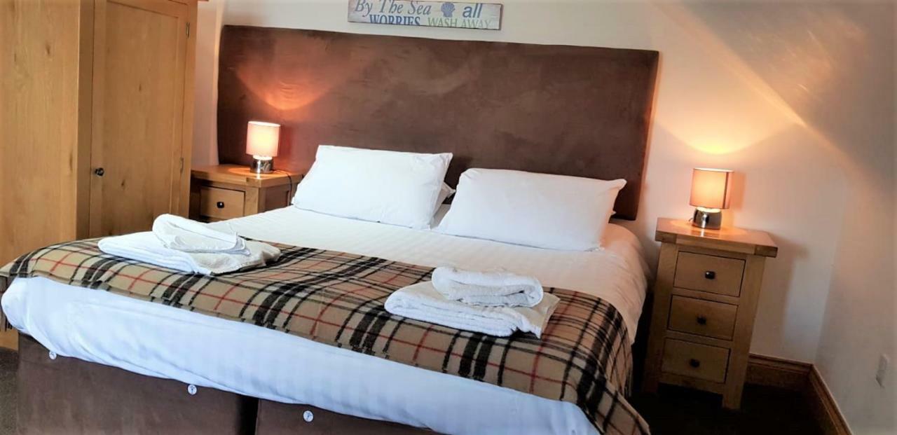 The Harbour House Sea Front Hotel Портпатрик Екстериор снимка