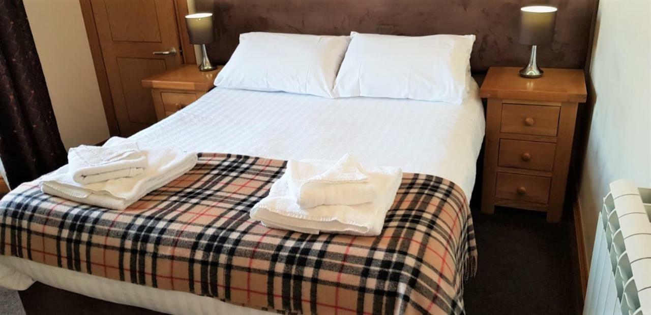 The Harbour House Sea Front Hotel Портпатрик Екстериор снимка