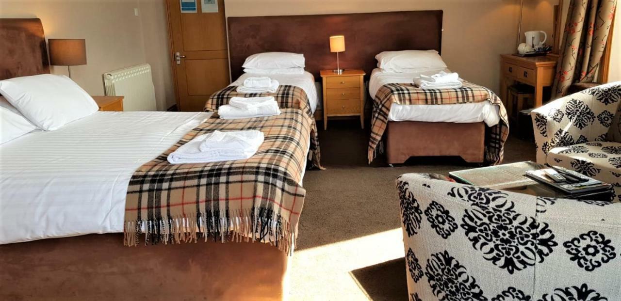 The Harbour House Sea Front Hotel Портпатрик Екстериор снимка